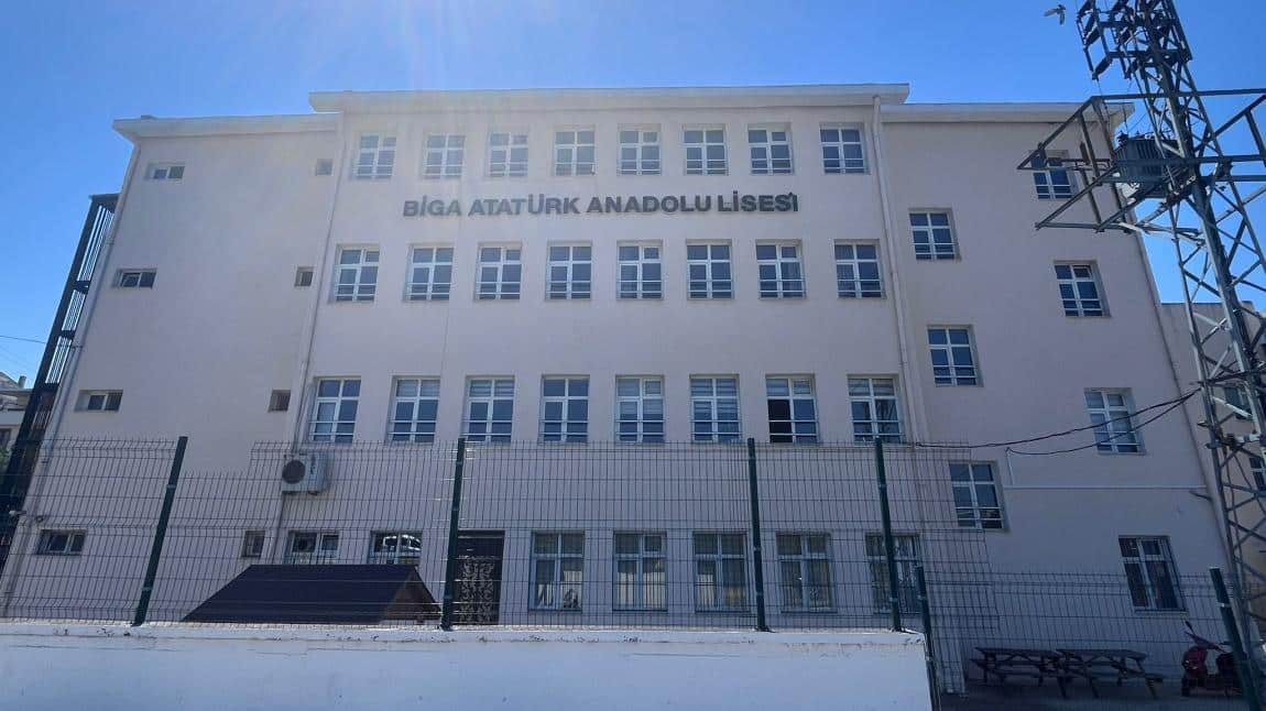 Biga Atatürk Anadolu Lisesi Fotoğrafı